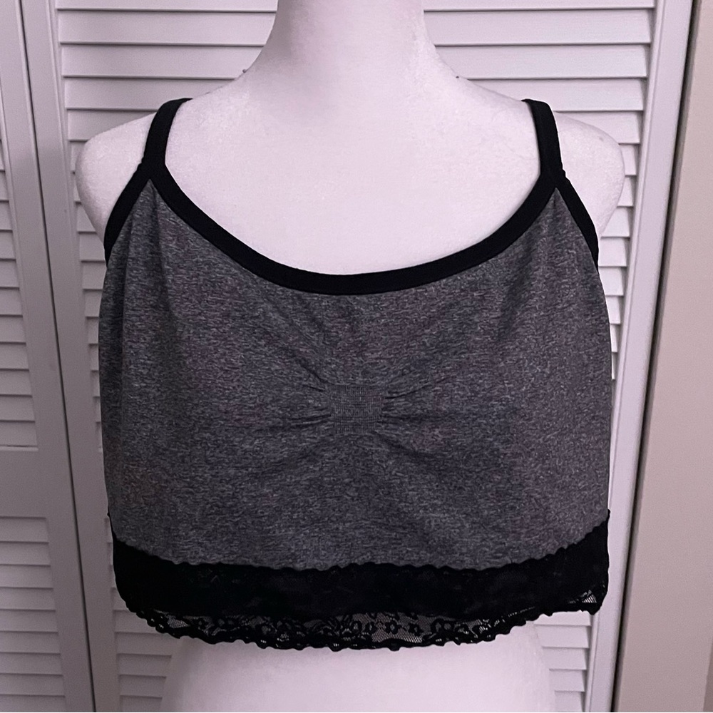 Torrid ruched sports bra with lace trim